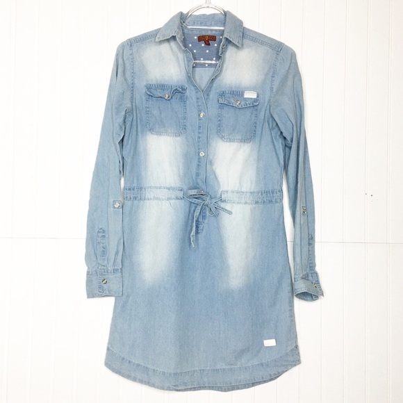 7 For All Mankind Light Denim Popover Dress - Picture 1 of 7
